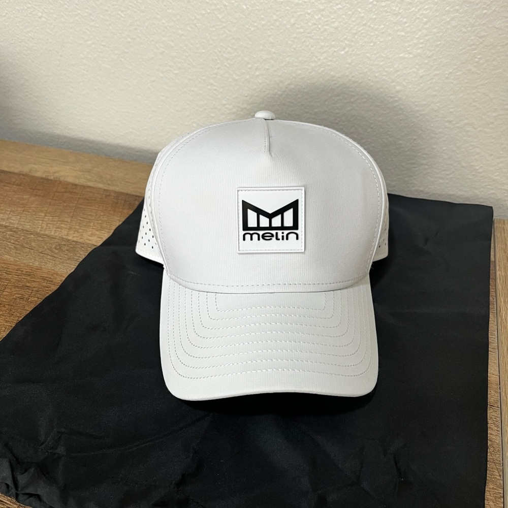 MELIN ODYSEA STACKED HYDRO
Performance Snapback Hat Classic - Picture 5 of 7